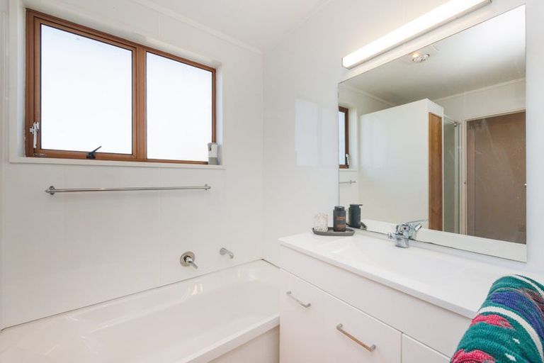 Photo of property in 81 Thomas Place, Foxton Beach, Foxton, 4815