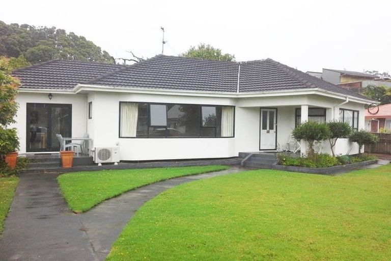 Photo of property in 26 Gilbert Street, New Plymouth, 4310