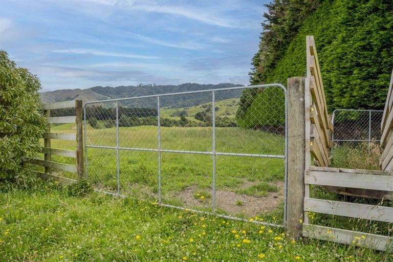 Photo of property in 51 Waimanu Road, Otaki, 5583