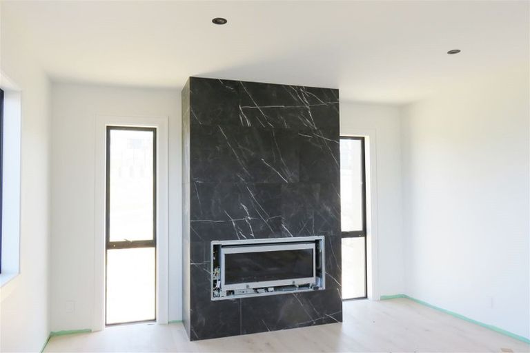 Photo of property in 54 Wainui Road, Silverdale, 0932