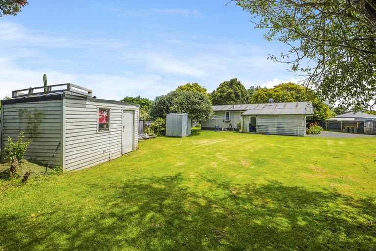 Photo of property in 17 Brentford Place, Manurewa, Auckland, 2102