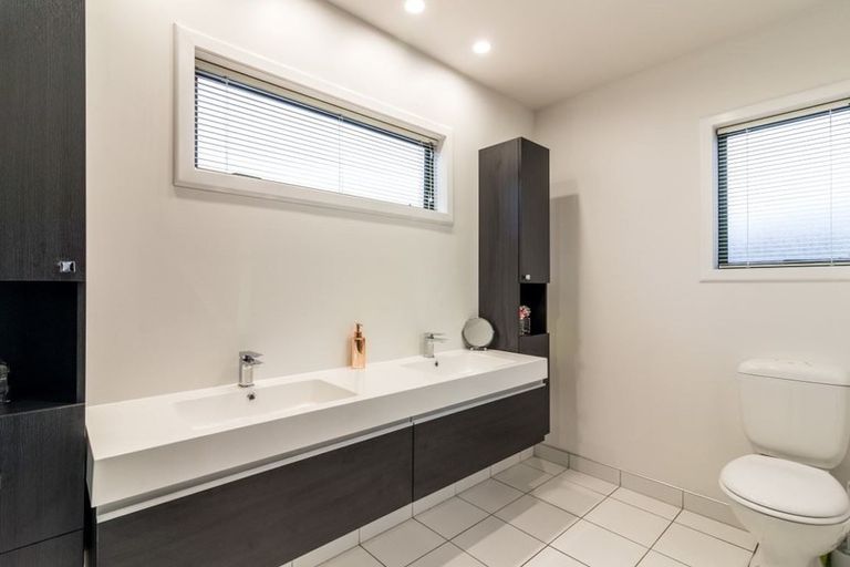 Photo of property in 99 Veitches Road, Casebrook, Christchurch, 8051