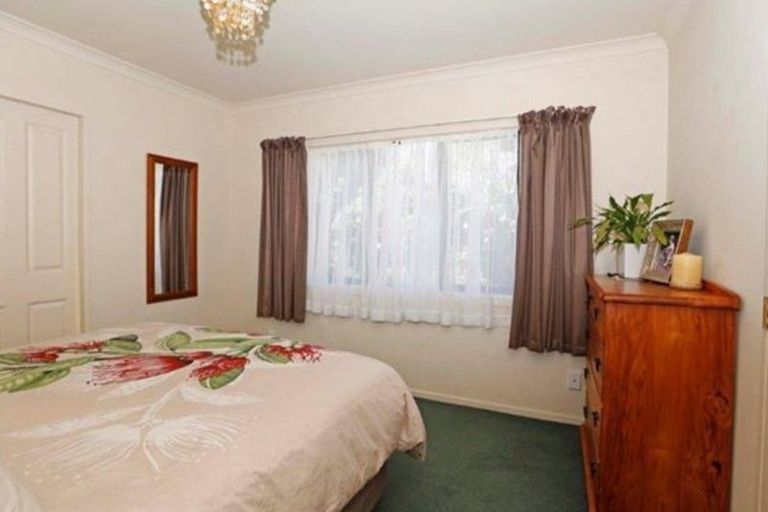 Photo of property in 21 Catalina Drive, Melville, Hamilton, 3206