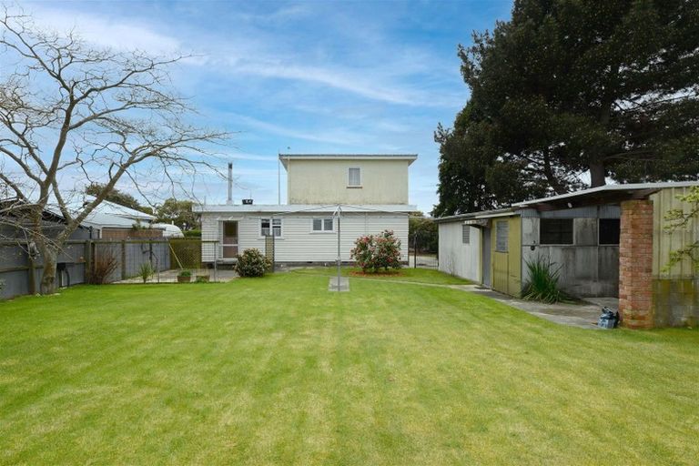 Photo of property in 8 Travis Road, Burwood, Christchurch, 8083