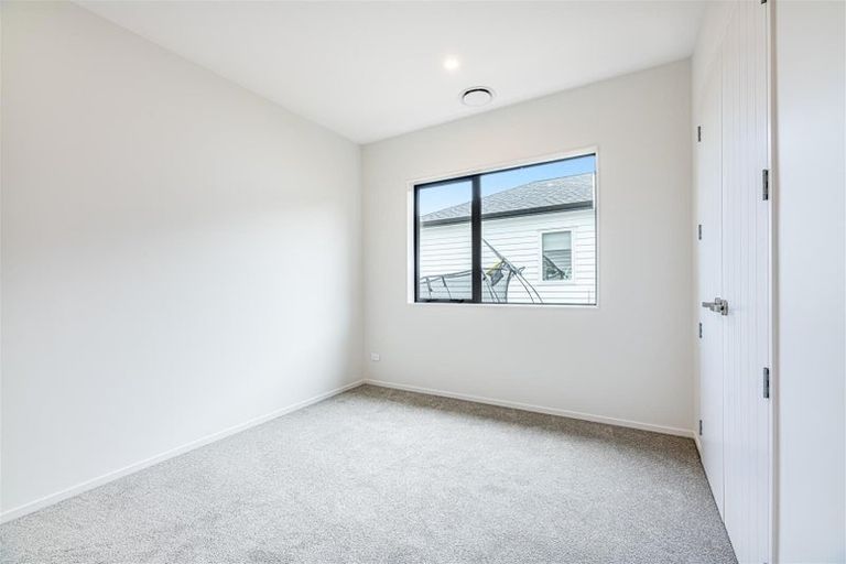 Photo of property in 18 Ta Moko Drive, Gulf Harbour, Whangaparaoa, 0930