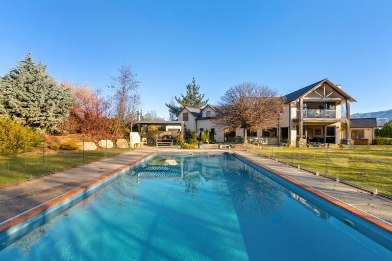 Photo of property in 1 Scott Terrace, Cromwell, 9310