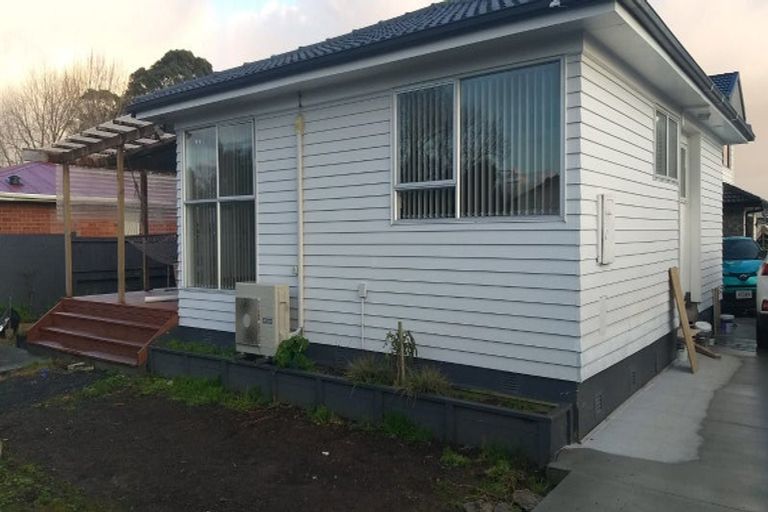 Photo of property in 5 Harrow Place, Manurewa, Auckland, 2102