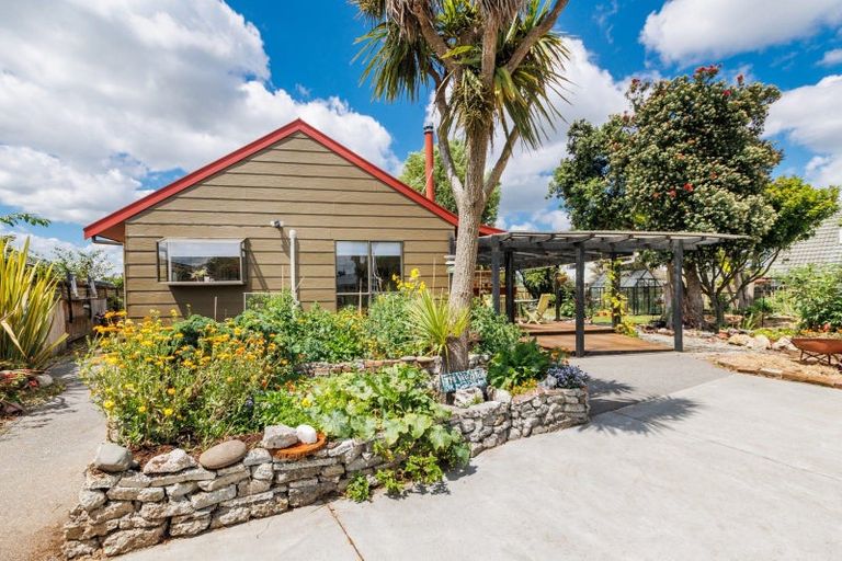 Photo of property in 32a Haydon Street, Roslyn, Palmerston North, 4414
