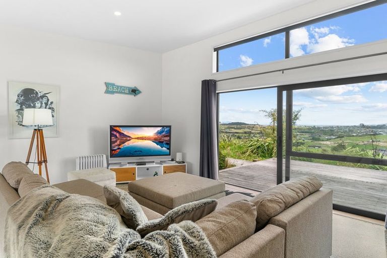 Photo of property in 121 Robert Hastie Drive, Mangawhai, 0573