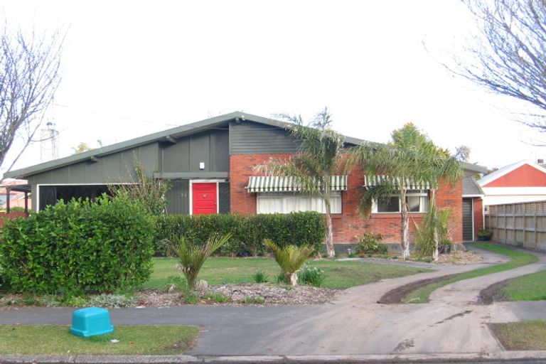 Photo of property in 26 Pulham Crescent, Queenwood, Hamilton, 3210