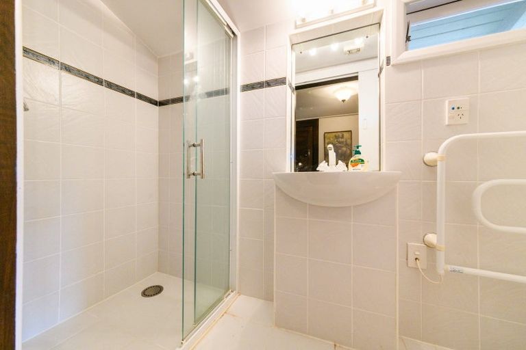 Photo of property in 37 Batt Street, West End, Palmerston North, 4410