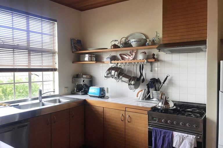 Photo of property in 42 Combes Road, Remuera, Auckland, 1050