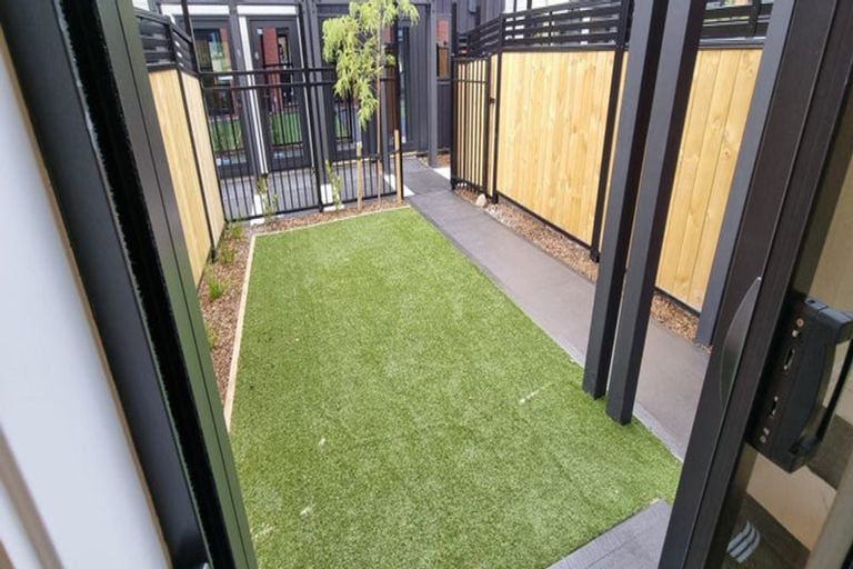 Photo of property in 4/7 Macky Street, Taita, Lower Hutt, 5011