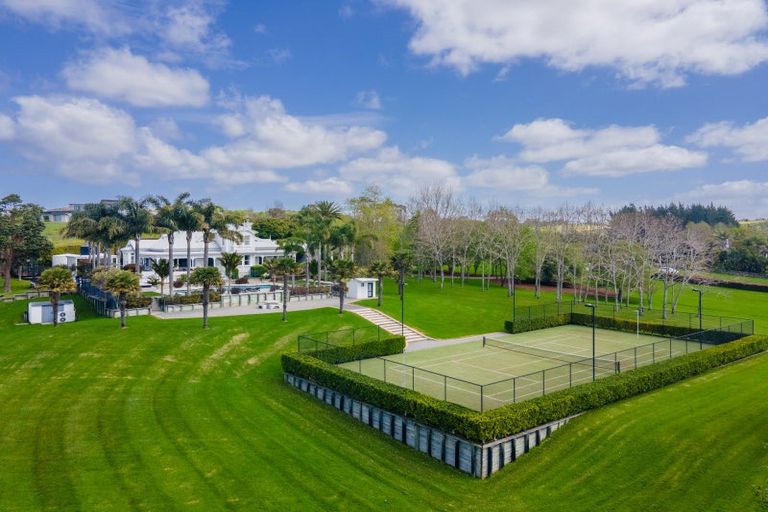 Photo of property in 23 Tudor Park Drive, Whitford, Howick, 2571