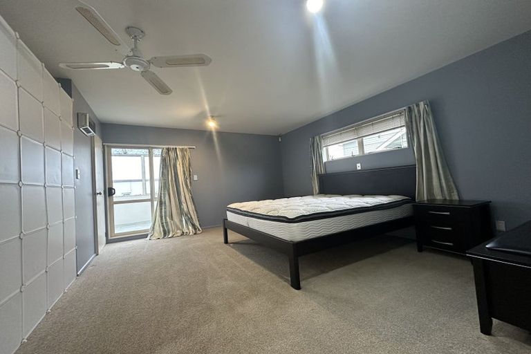 Photo of property in 5 Balmain Road, Birkenhead, Auckland, 0626