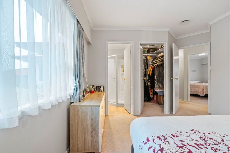 Photo of property in 7a Fantome Place, Whalers Gate, New Plymouth, 4310