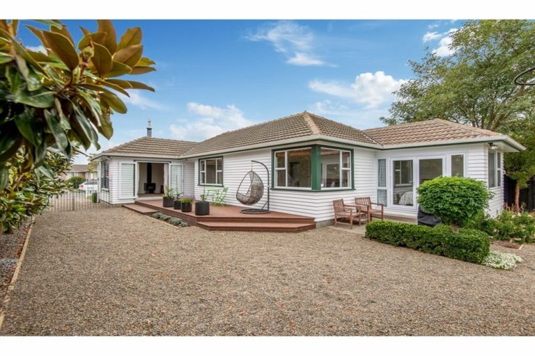 Photo of property in 8 Rollesby Street, Hoon Hay, Christchurch, 8025