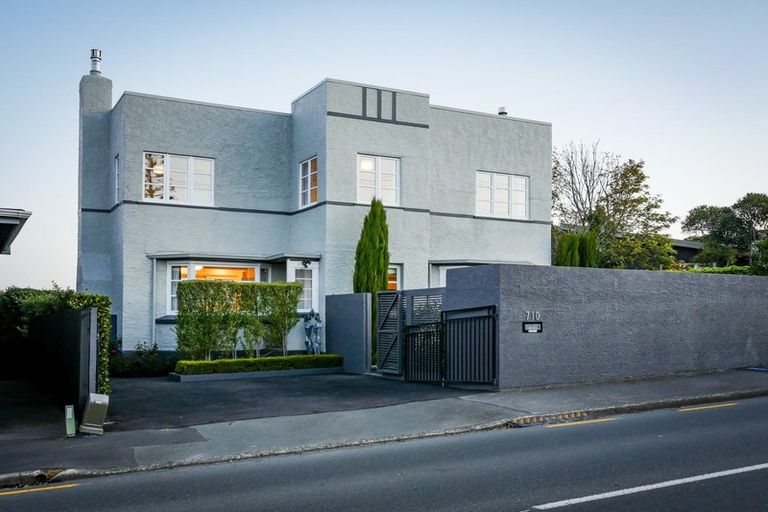 Photo of property in 710 Highgate, Maori Hill, Dunedin, 9010