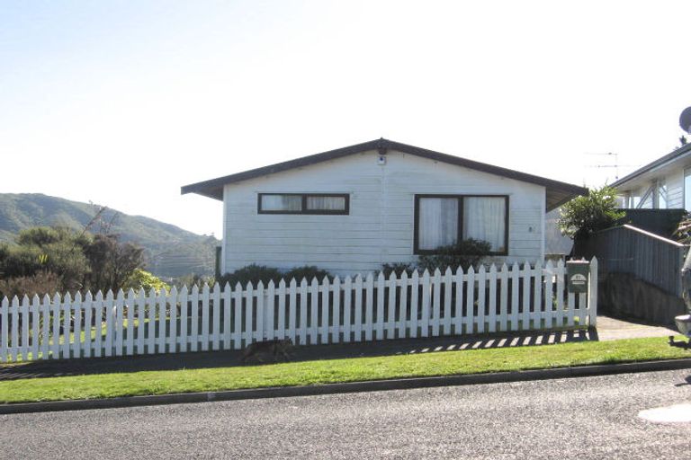 Photo of property in 81 Lord Street, Stokes Valley, Lower Hutt, 5019