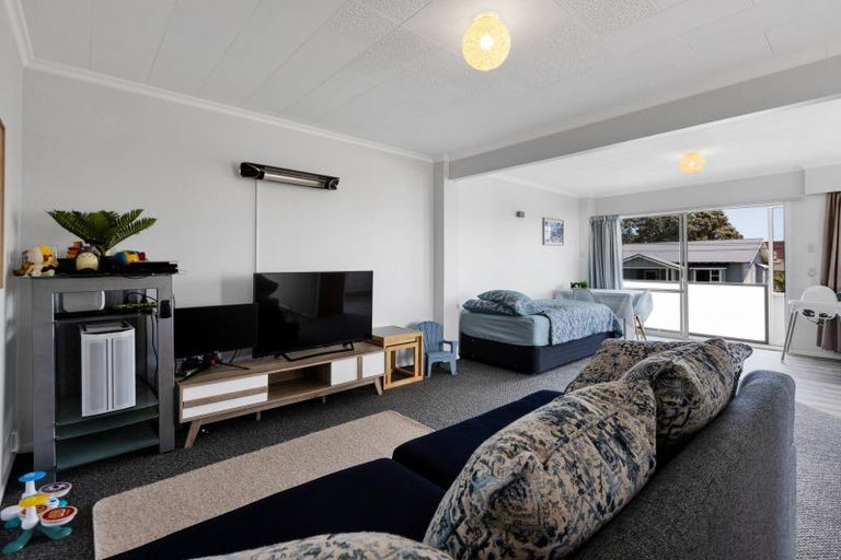 Photo of property in 21a Dorset Avenue, Westown, New Plymouth, 4310