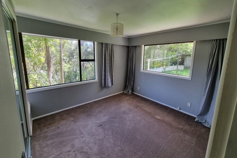 Photo of property in 13 Morrison Grove, Stokes Valley, Lower Hutt, 5019