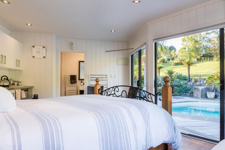 Photo of property in 211 Gills Road, Albany Heights, Auckland, 0632