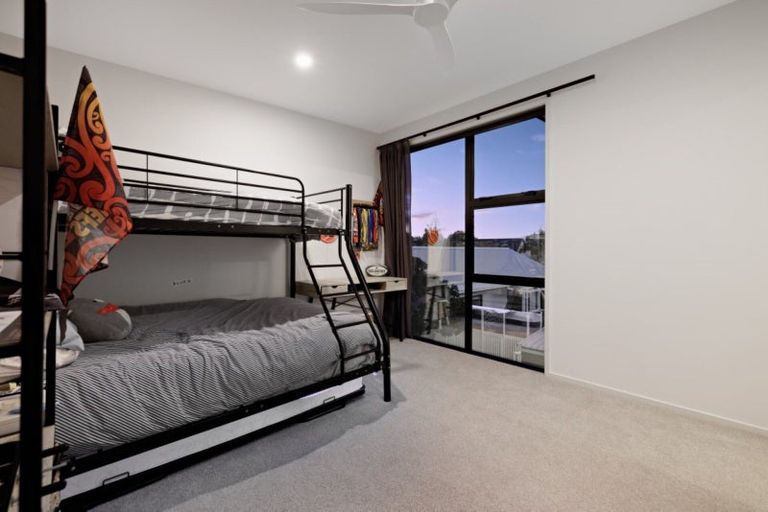 Photo of property in 18 Motiti Road, Papamoa Beach, Papamoa, 3118