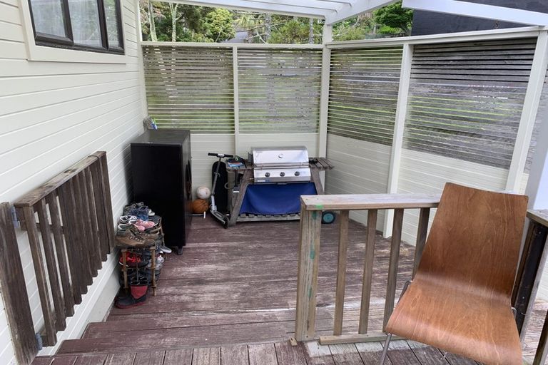 Photo of property in 160a Parker Road, Oratia, Auckland, 0604