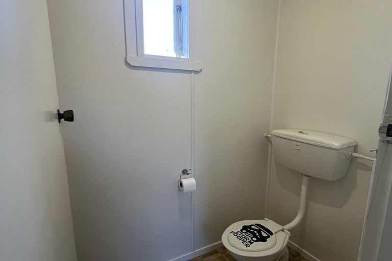 Photo of property in 502 Pioneer Highway, Highbury, Palmerston North, 4412