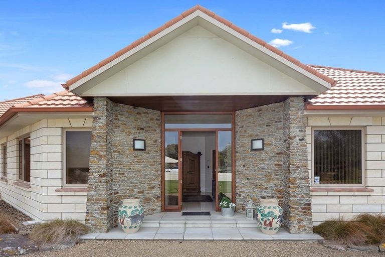 Photo of property in 2 Piako Drive, Darfield, 7571