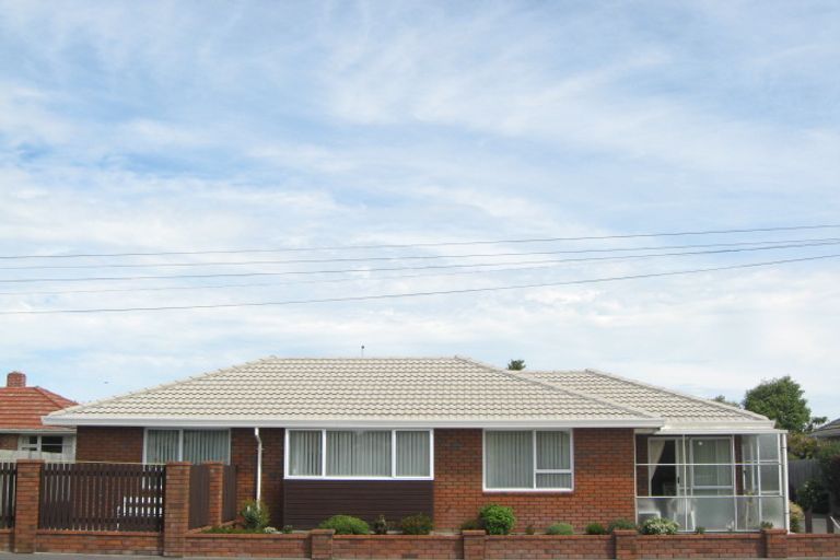 Photo of property in 46a Daniels Road, Redwood, Christchurch, 8051
