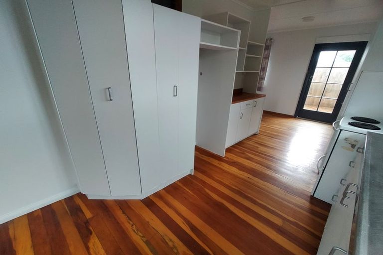 Photo of property in 35 Moheke Avenue, Roslyn, Palmerston North, 4414