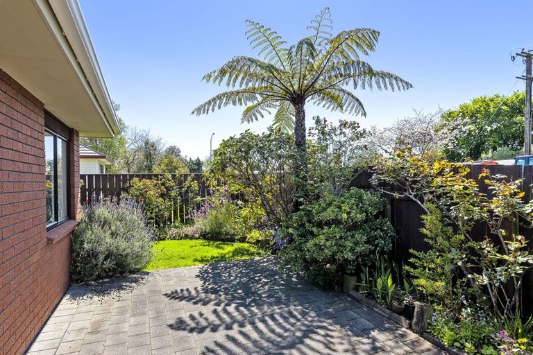 Photo of property in 2 Heihei Place, Paraparaumu, 5032