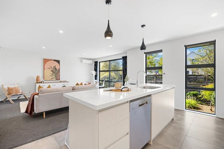 Photo of property in 53b Grafton Street, Waltham, Christchurch, 8011