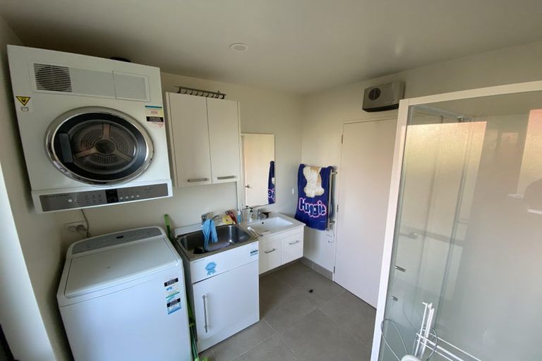 Photo of property in 48a Athol Terrace, Upper Riccarton, Christchurch, 8041