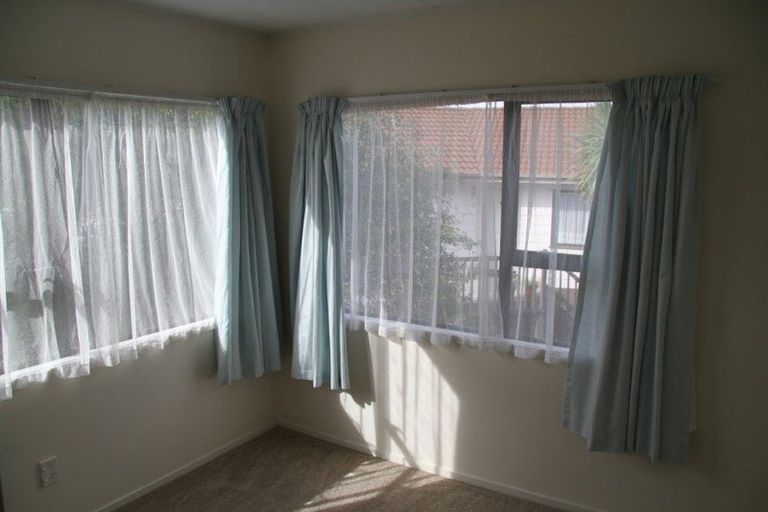 Photo of property in 3/39 Larne Avenue, Pakuranga Heights, Auckland, 2010