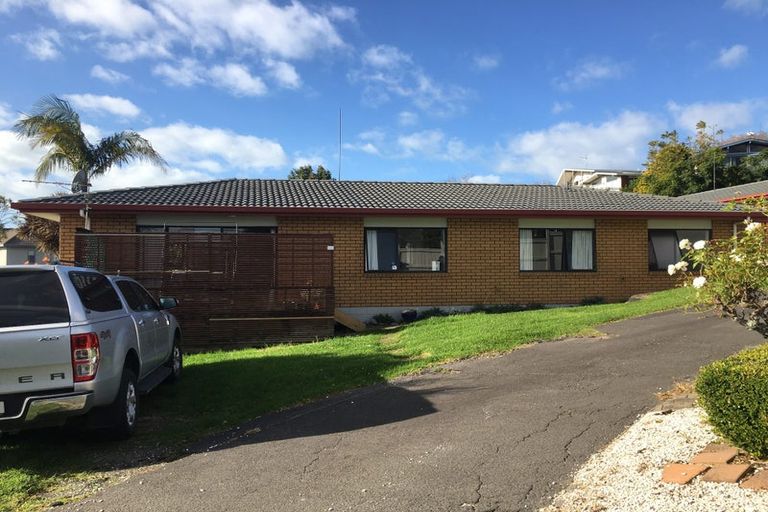 Photo of property in 11 Otumoetai Road, Judea, Tauranga, 3110
