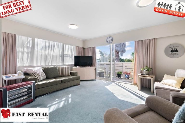 Photo of property in 1/8 Waverley Avenue, Glenfield, Auckland, 0629