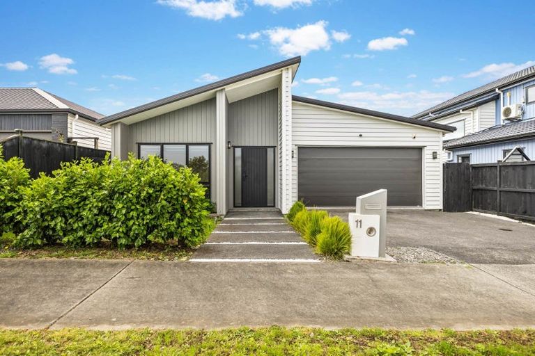 Photo of property in 11 Exmoor Road, Karaka, Papakura, 2113