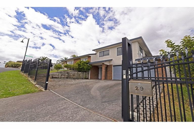 Photo of property in 29 Chadlington Avenue, Henderson, Auckland, 0612