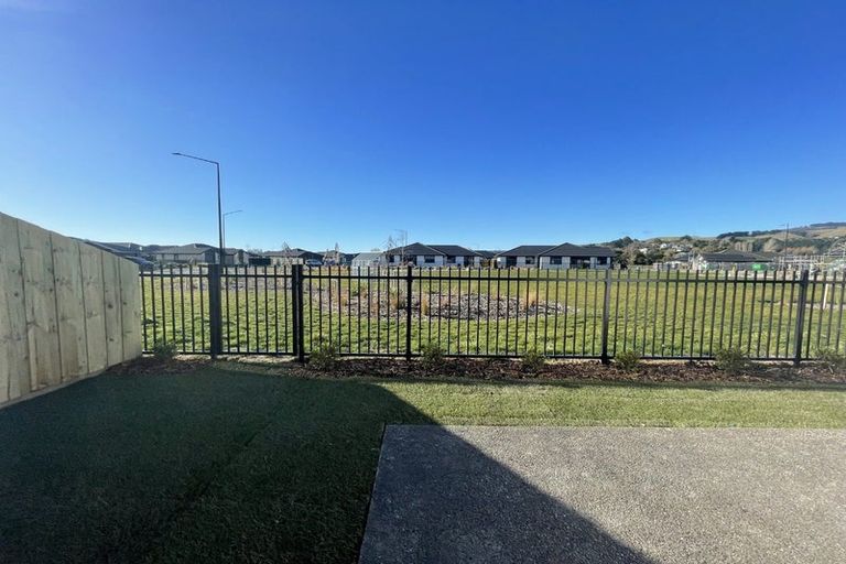 Photo of property in 8 Riroriro Lane, Halswell, Christchurch, 8025