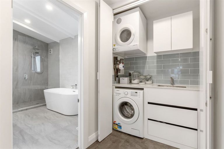 Photo of property in 38 Leslie Avenue, Sandringham, Auckland, 1025