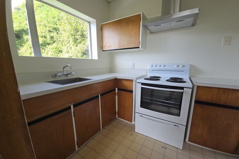Photo of property in 1/29 Chaytor Street, Karori, Wellington, 6012