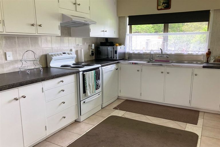 Photo of property in 38 Puketotara Road, Glenbervie, Whangarei, 0173