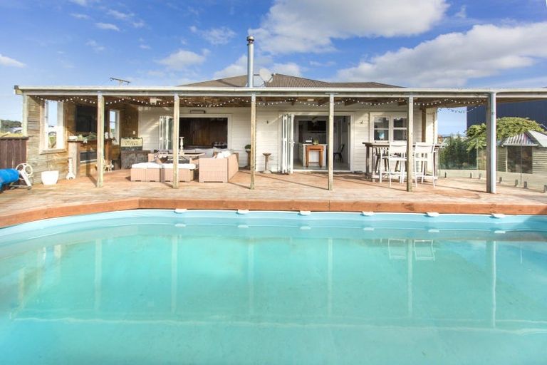 Photo of property in 395 Rehia Road, Ruawai, 0592