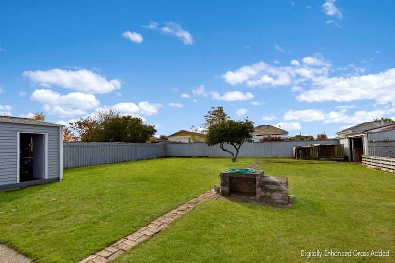 Photo of property in 51 Allardice Street, Dannevirke, 4930
