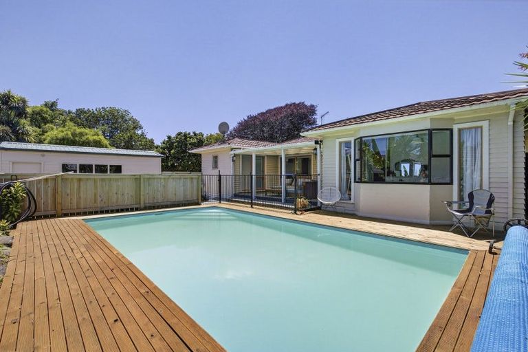 Photo of property in 278 Tukapa Street, Hurdon, New Plymouth, 4310