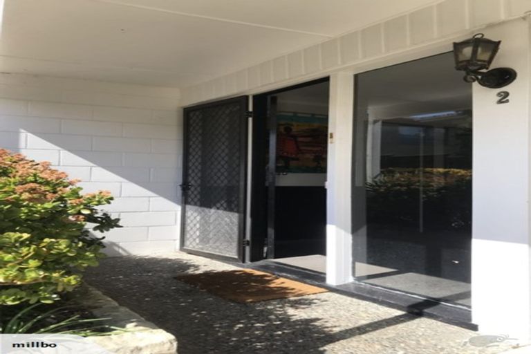 Photo of property in 2/28 Norman Road, Hauraki, Auckland, 0622