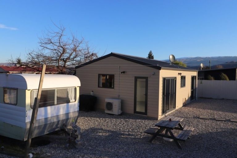 Photo of property in 3 Attfield Close, Clyde, 9330