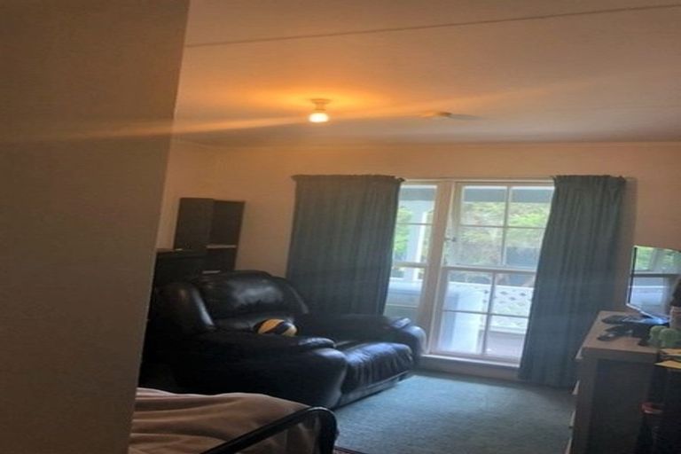 Photo of property in 34 Akron Grove, Totara Park, Upper Hutt, 5018